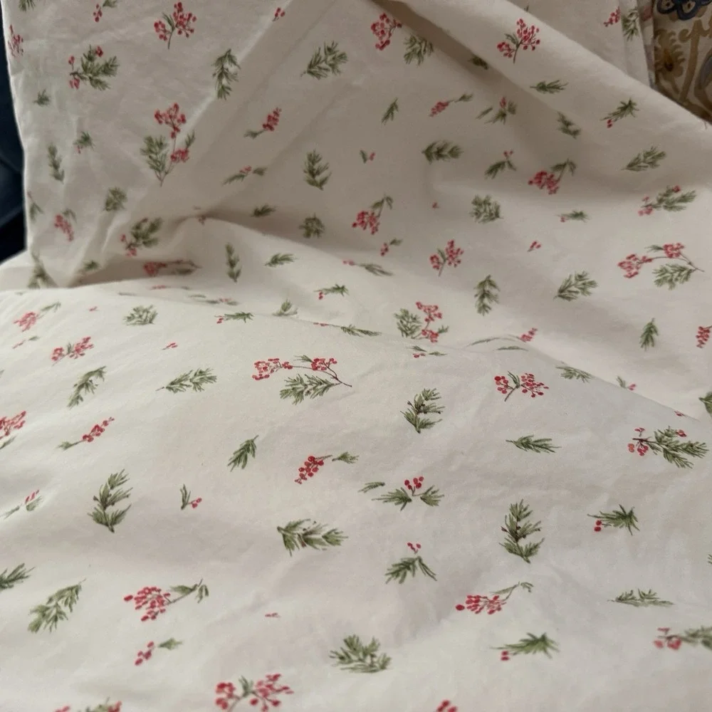 Ralph Lauren Mackenzie Holly Queen Size Flat Bed Sheet Case Berry Red Green Xmas